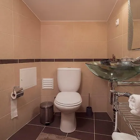 Top View House בית הארחה